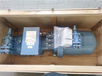 Refcomp SRC-S(W)-133 Polhermetični vijačni kompresor HVAC